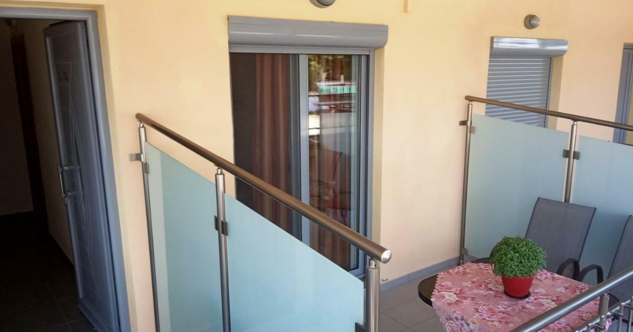נאוס מרמרס Villa Georgia Beach מראה חיצוני תמונה